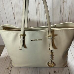 MICHAEL KORS JET SET TRAVEL LARGE LEATHER SHOULDER TOTE BAG CLIP CLOSE